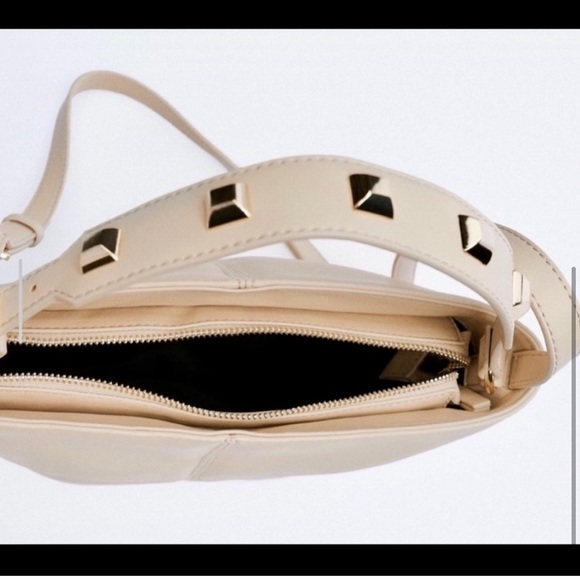 Blush Cream White Vegan Leather GOLD
STUDDED BAG Satchel Patchwork Y2K - Picture 5 of 6